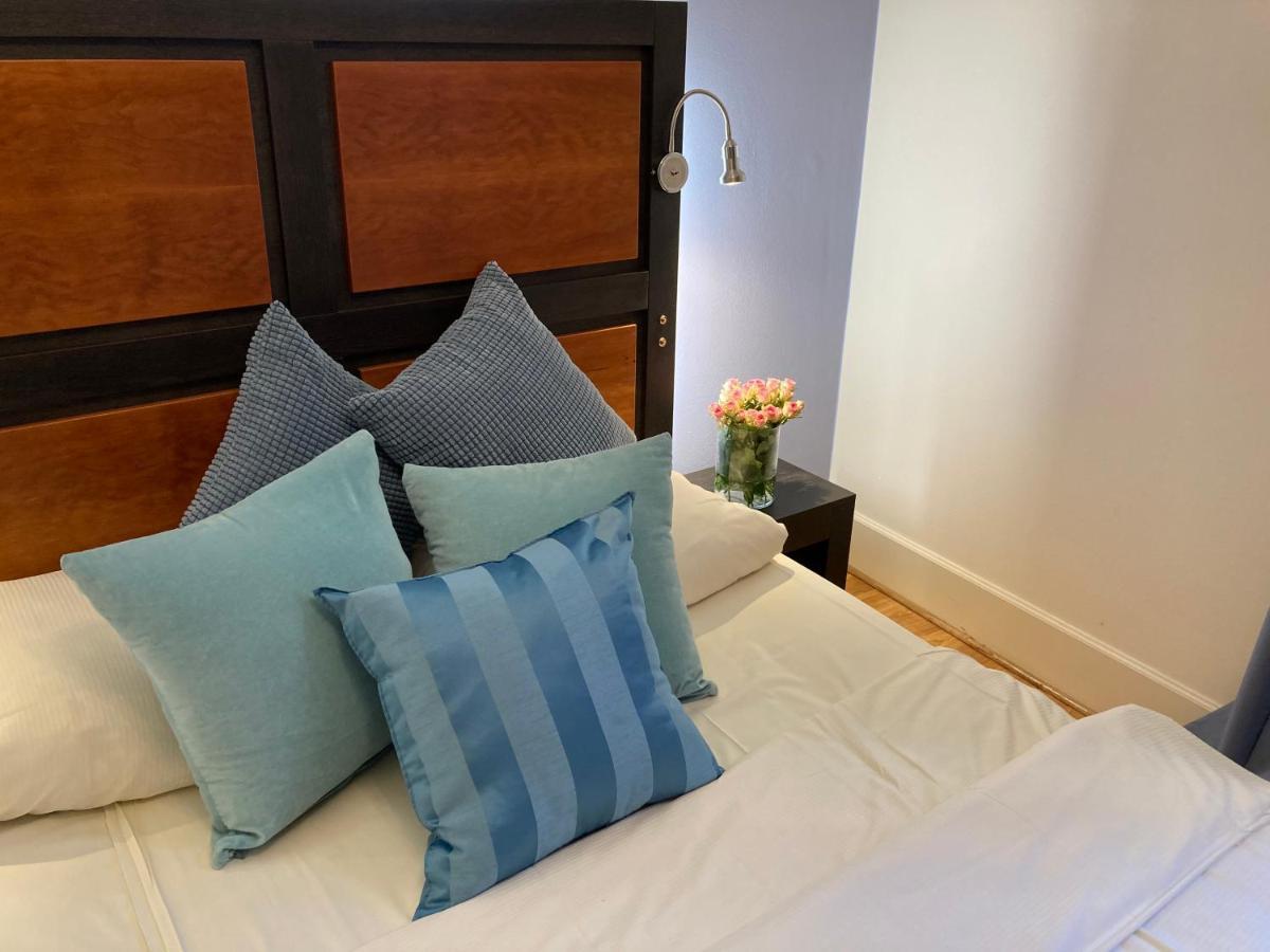 Cafe & Hotel Knoesel Χαϊδελβέργη Εξωτερικό φωτογραφία