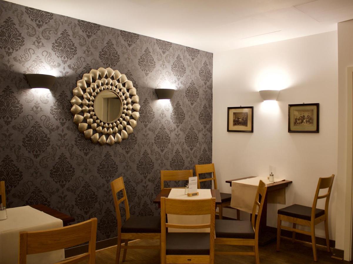 Cafe & Hotel Knoesel Χαϊδελβέργη Εξωτερικό φωτογραφία