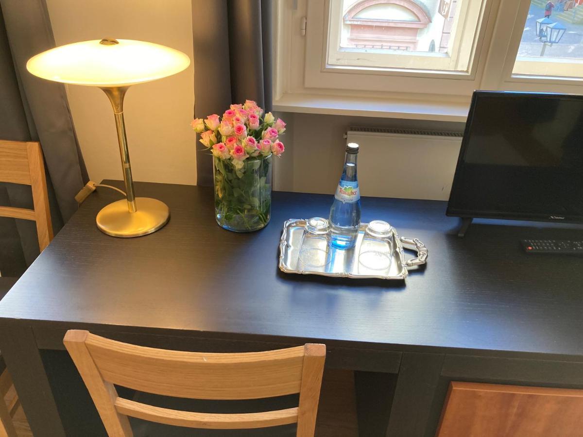 Cafe & Hotel Knoesel Χαϊδελβέργη Εξωτερικό φωτογραφία